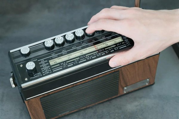 Trouvez votre fréquence radio idéale par ville