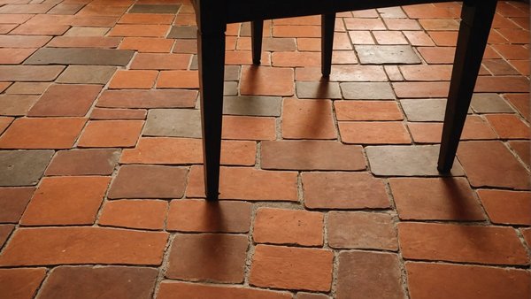 Idées de sol en terre cuite pour un charme rustique